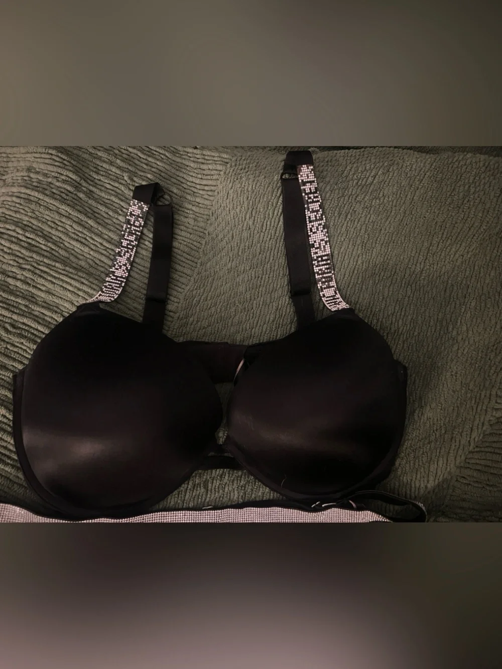 Victoria’s Secret Very Sexy Rhinestone Bra 36DD & Garter Belt M/L Black